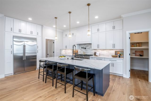 12648 NE 80th Street, Kirkland, WA 98033