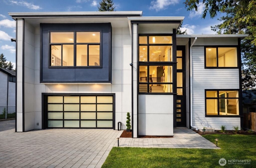 12648 NE 80th Street, Kirkland, WA 98033