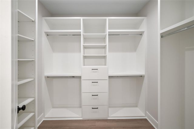 921 East 38th Street, Houston, TX 77022