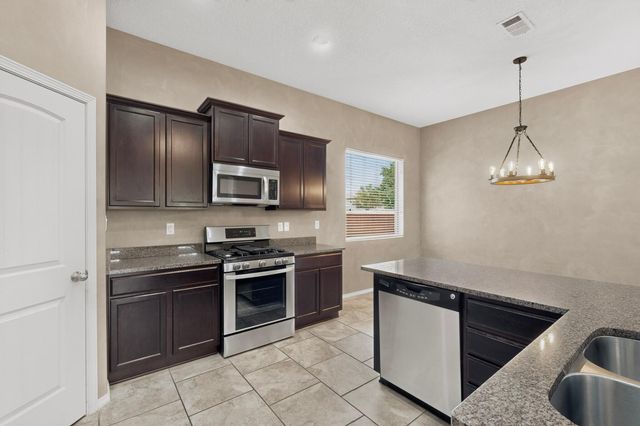 2005 Northlands Drive SE, Albuquerque, NM 87123