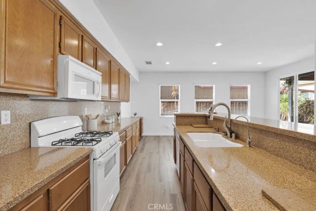 12636 Agave Bay, Victorville, CA 92392