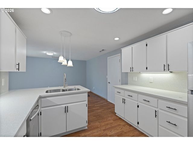8111 Ne 166TH Ave, Vancouver, WA 98682