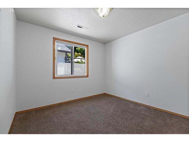 8111 Ne 166TH Ave, Vancouver, WA 98682