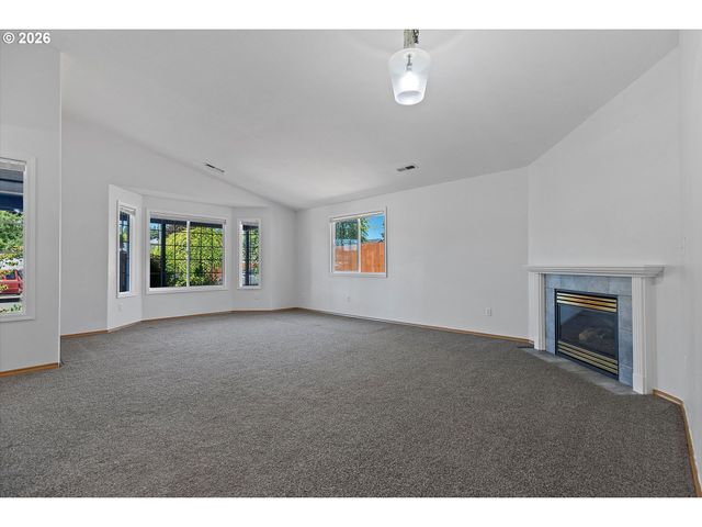 8111 Ne 166TH Ave, Vancouver, WA 98682