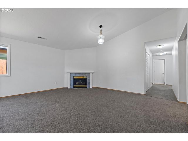 8111 Ne 166TH Ave, Vancouver, WA 98682