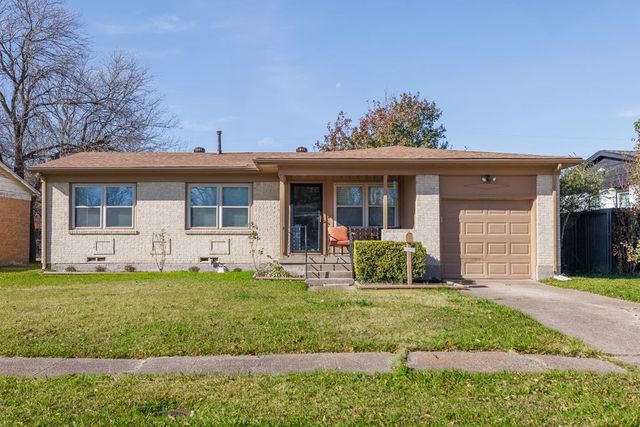 1723 Alhambra Street, Dallas, TX 75217