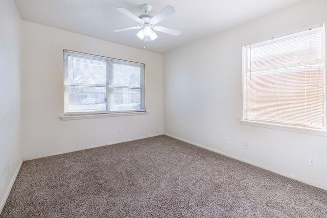 1723 Alhambra Street, Dallas, TX 75217