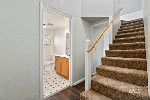 213 E Freeport Street, Caldwell, ID 83605