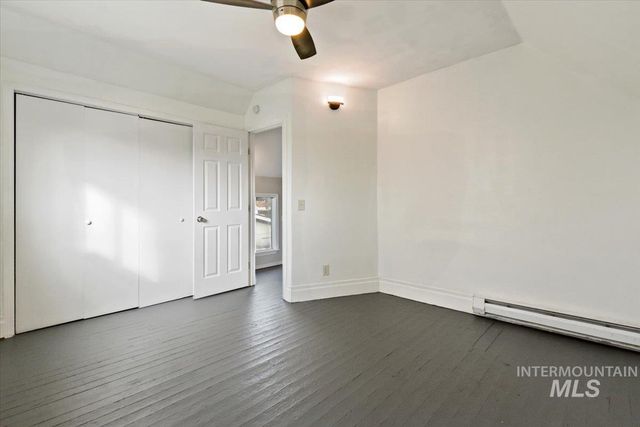 213 E Freeport Street, Caldwell, ID 83605