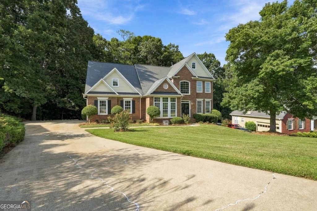 238 Ribbon Leaf View, Suwanee, GA 30024 — exterior