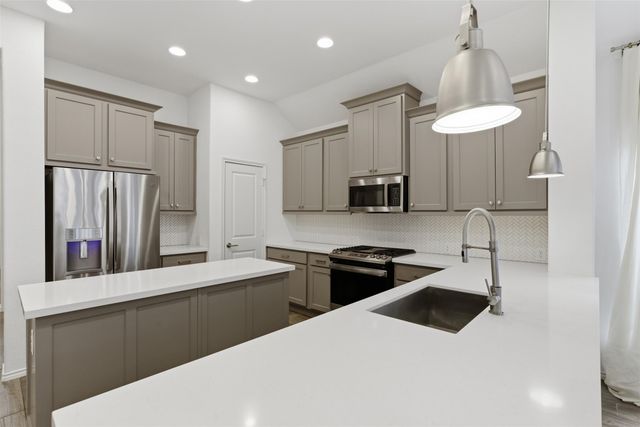 655 Arroyo Sierra, New Braunfels, TX 78130