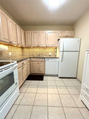 20301 W Country Club Dr 1025, Aventura, FL 33180