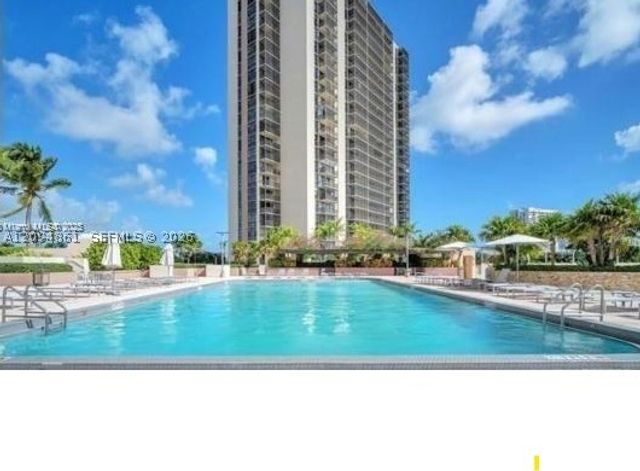 20301 W Country Club Dr 1025, Aventura, FL 33180
