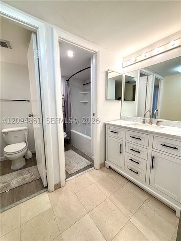 20301 W Country Club Dr 1025, Aventura, FL 33180