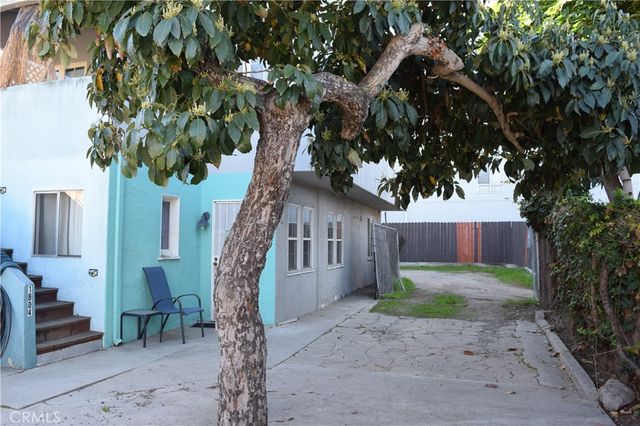 1900 E 6th, Long Beach, CA 90802