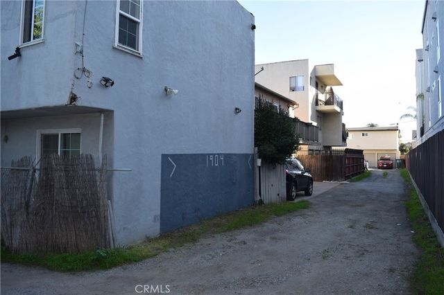 1900 E 6th, Long Beach, CA 90802