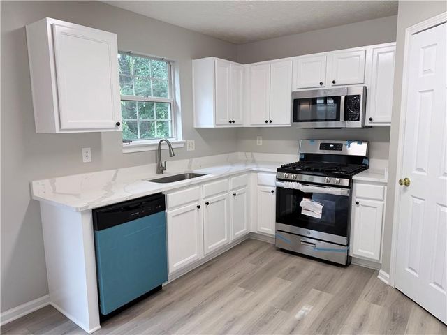 940 Melrose Park Place, Lawrenceville, GA 30044