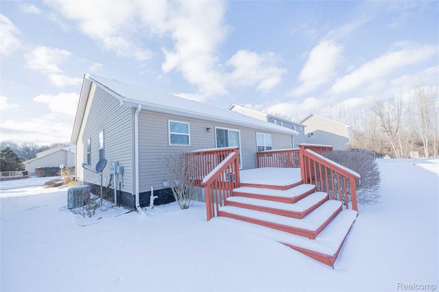 17155 Theresa Lane, Huron Charter Township, MI 48164