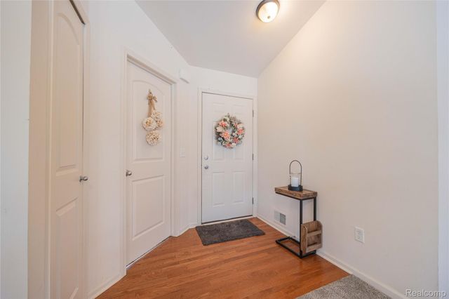 17155 Theresa Lane, Huron Charter Township, MI 48164