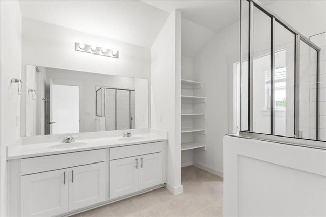 7416 Sparkling Light DR B, Del Valle, TX 78617