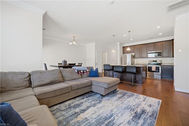 5239 Lombard ST, Chesapeake, VA 23321