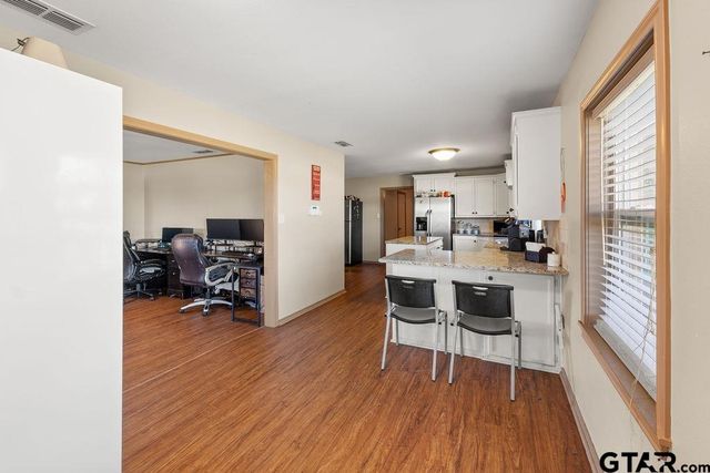 23115 US 79, Jacksonville, TX 75766