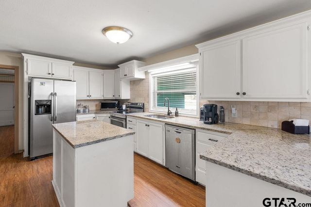 23115 US 79, Jacksonville, TX 75766