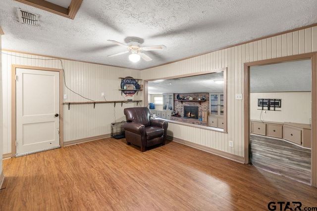 23115 US 79, Jacksonville, TX 75766