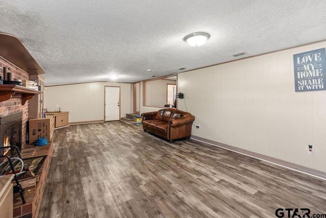 23115 US 79, Jacksonville, TX 75766