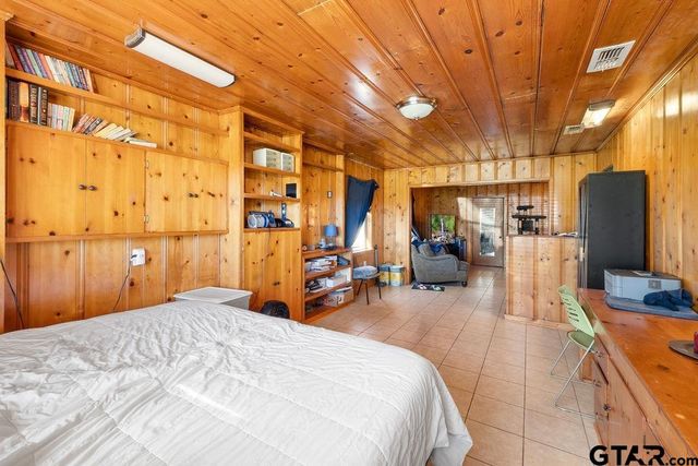 23115 US 79, Jacksonville, TX 75766