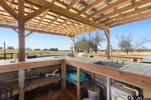 23115 US 79, Jacksonville, TX 75766