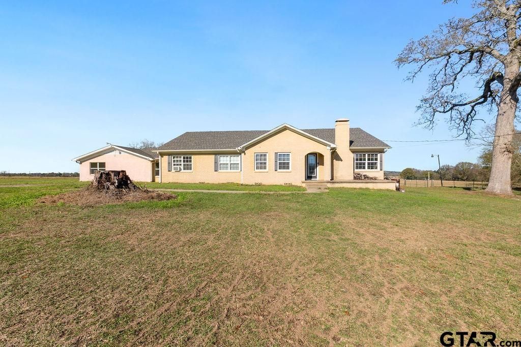 23115 US 79, Jacksonville, TX 75766