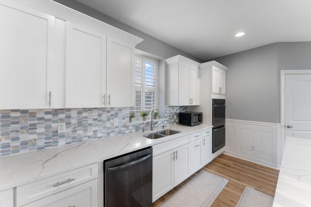 24877 Harvest Meadows Court, Lakeville, MN 55044