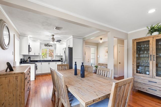 255 E Cross St, Norwood, MA 02062