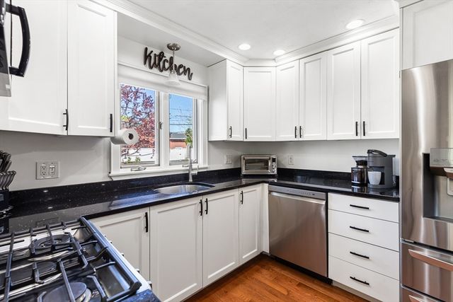 255 E Cross St, Norwood, MA 02062