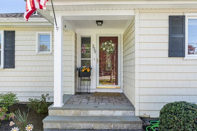 255 E Cross St, Norwood, MA 02062