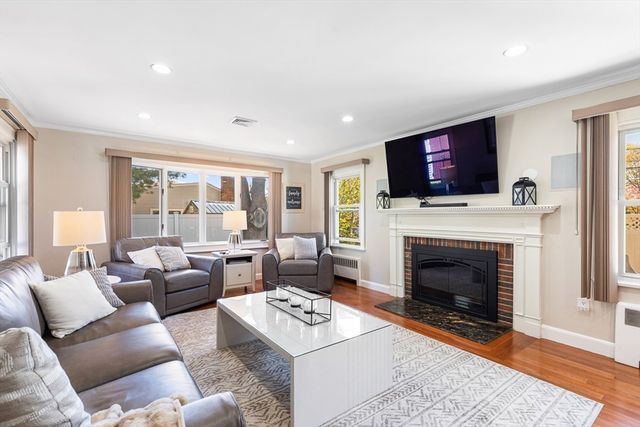 255 E Cross St, Norwood, MA 02062