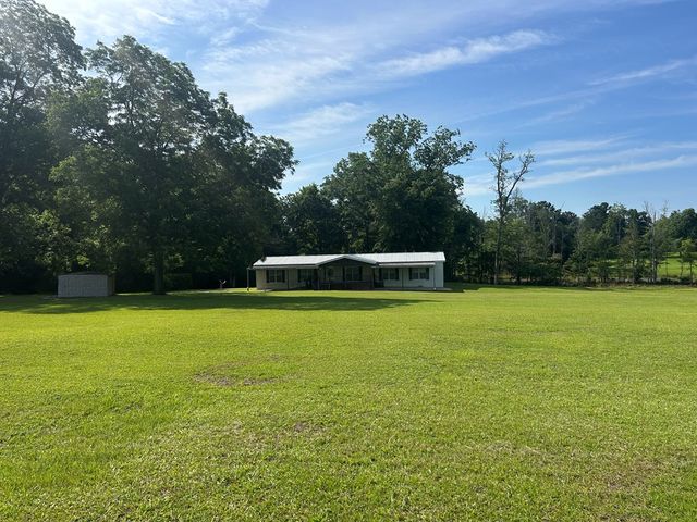 7697 Eddins Rd, Dothan, AL 36301