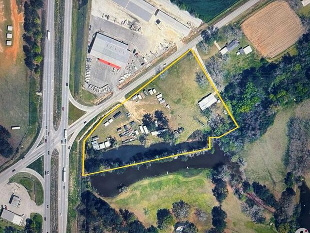 7697 Eddins Rd, Dothan, AL 36301