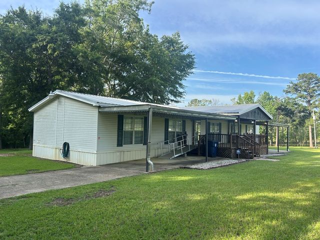 7697 Eddins Rd, Dothan, AL 36301