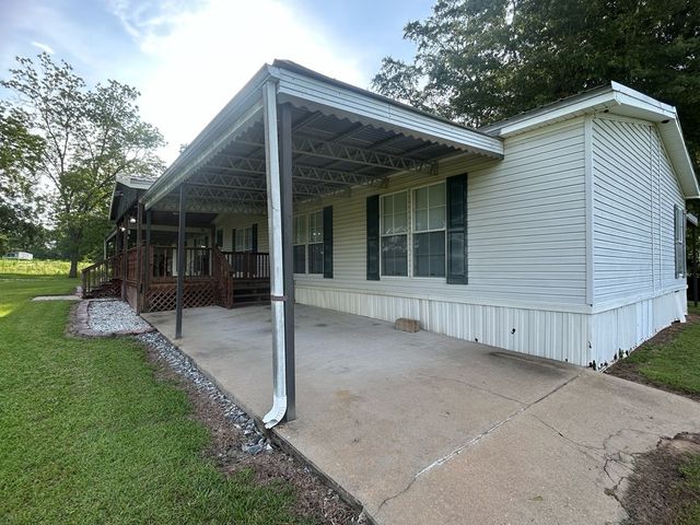 7697 Eddins Rd, Dothan, AL 36301