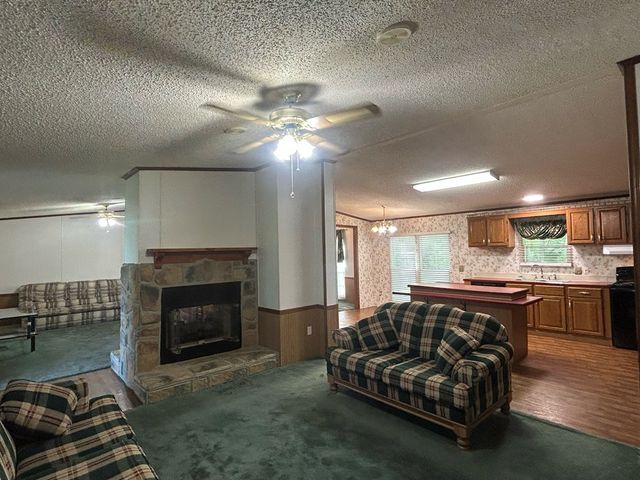 7697 Eddins Rd, Dothan, AL 36301