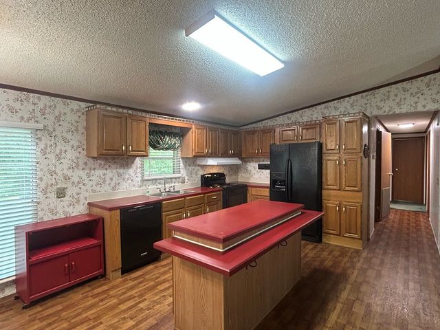 7697 Eddins Rd, Dothan, AL 36301