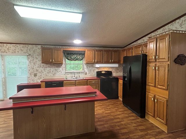 7697 Eddins Rd, Dothan, AL 36301