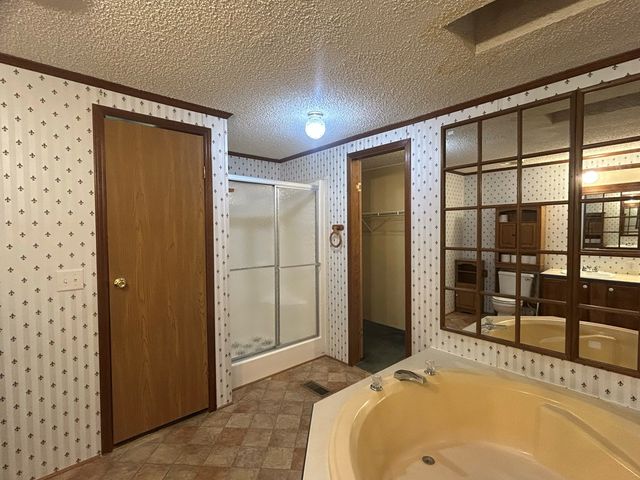 7697 Eddins Rd, Dothan, AL 36301