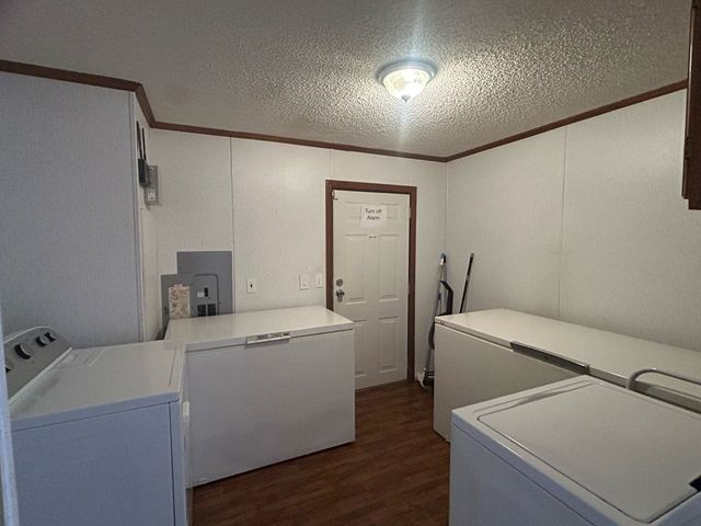 7697 Eddins Rd, Dothan, AL 36301