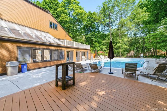 104 Ogden Avenue, Dobbs Ferry, NY 10522