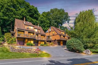 104 Ogden Avenue, Dobbs Ferry, NY 10522