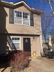 2128 N Garland Avenue 4, Fayetteville, AR 72704