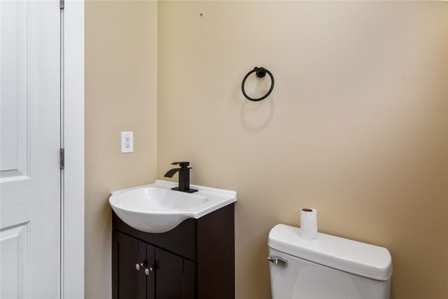 322 Old Shirley Road, Central, SC 29630